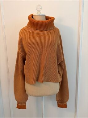 Free People Oversized Ribbed Turtleneck Sweater in faded Camel/Rust, L, flaws